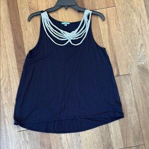 Elegant Black Sleeveless Top with Braided Neckline